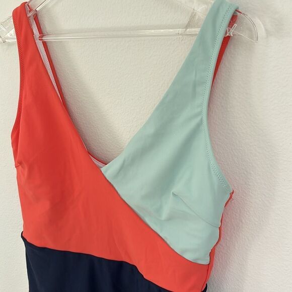 New Cupshe Annika Color Block One Piece Swimsuit Size XL - Picture 4 of 9